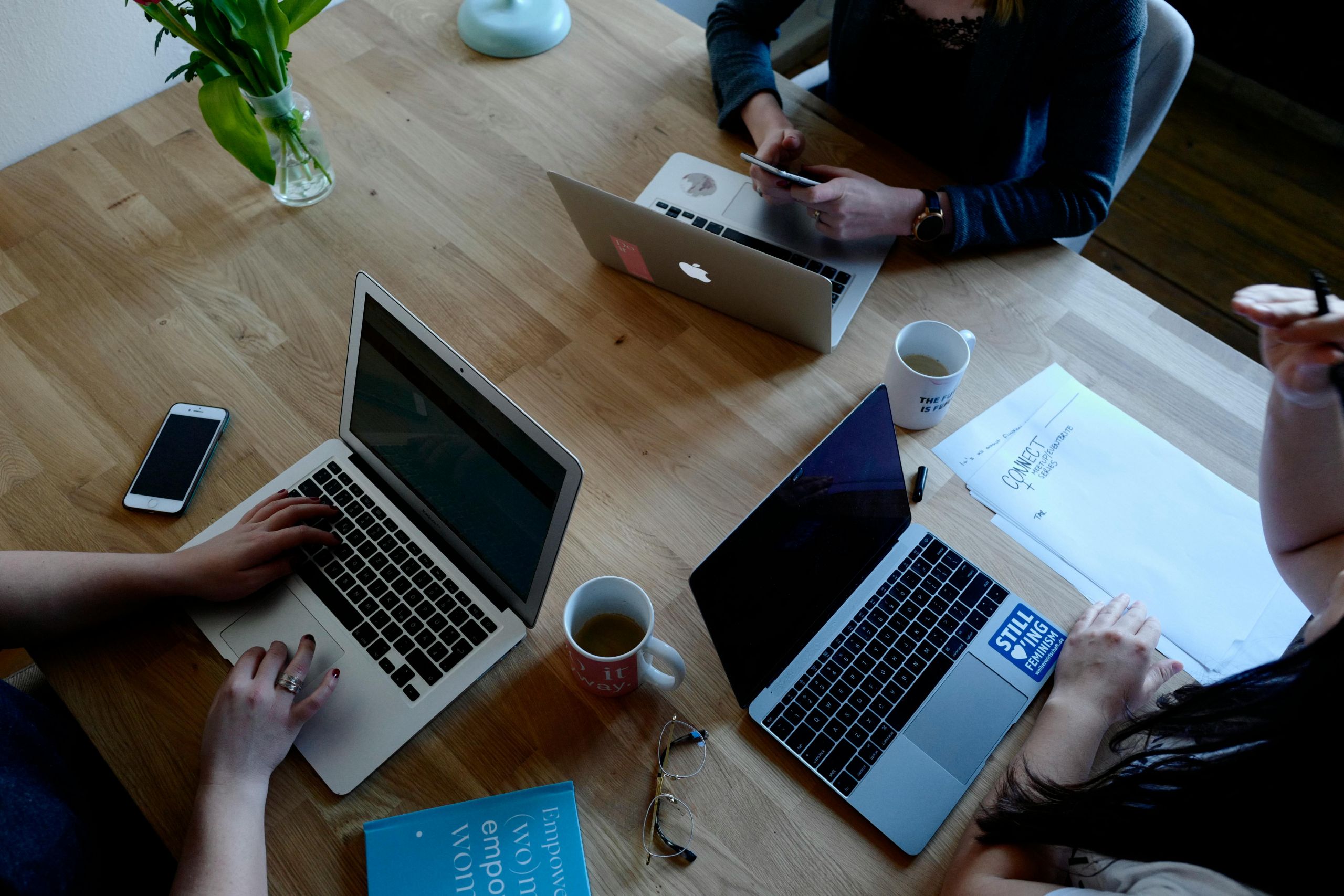 Hdscoder team designing a responsive and SEO-friendly website